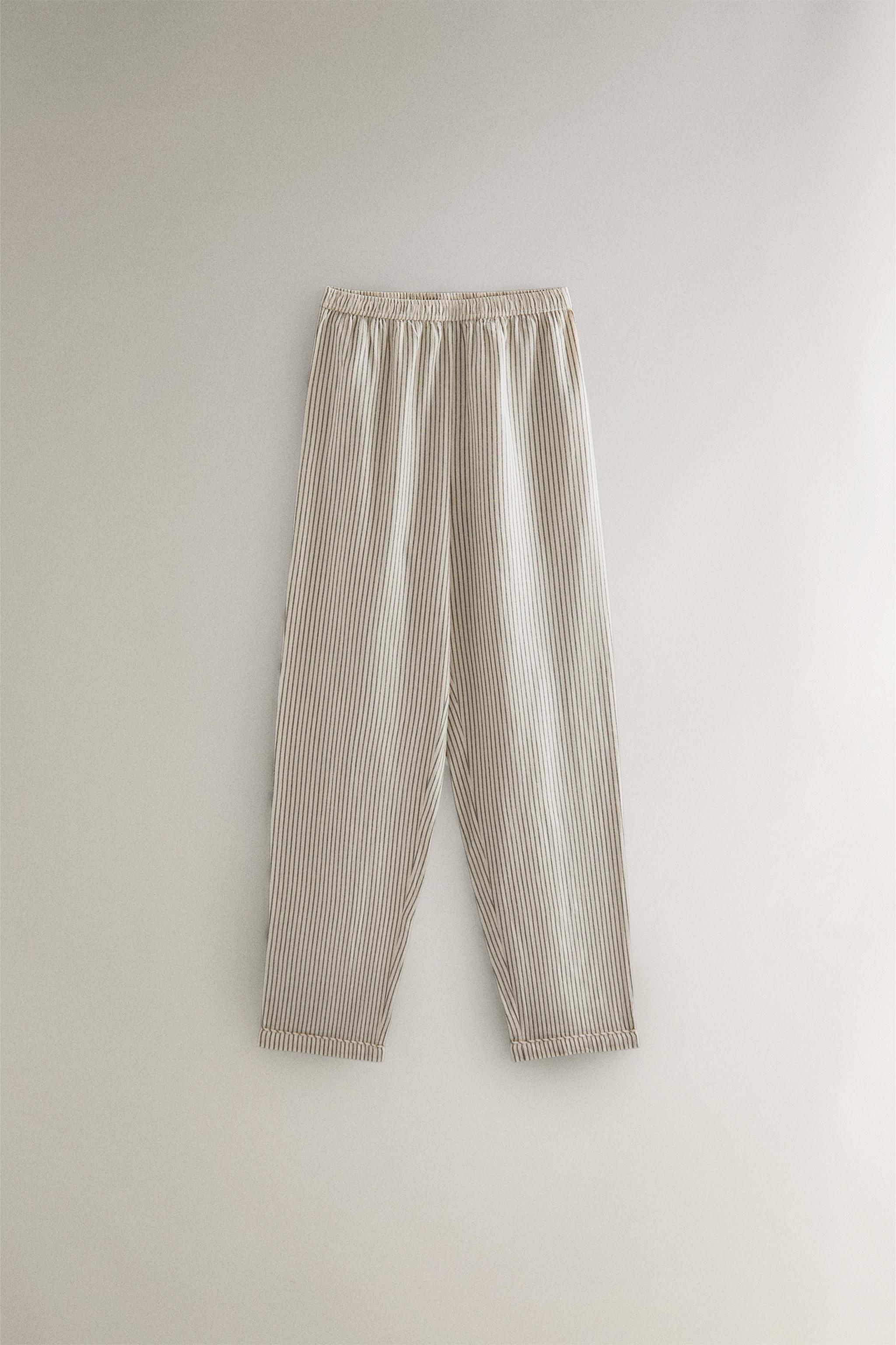 STRIPED CHRISTMAS PAJAMA SET (SET OF 2)